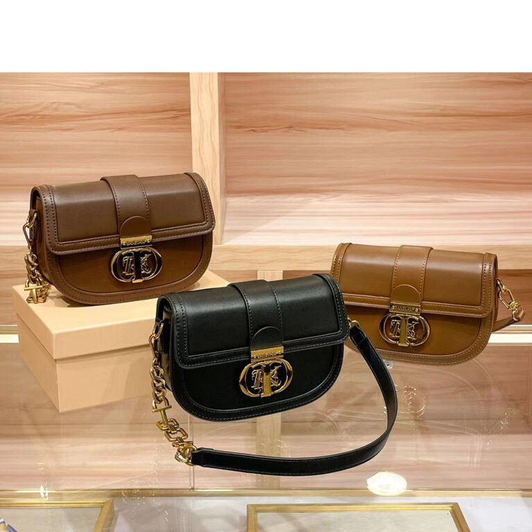 master Autumn And Winter New Buckle Chain Saddle Bag For Women All Shoulder Crossbody Bag123-a