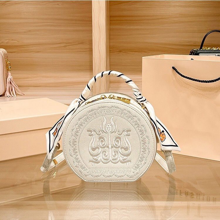 white High Sense Embroidery Round Bag Fashion Small Round Bag With A Single Shoulder Crossbody Bag-bag050-b